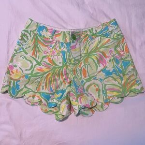 Lilly Pulitzer scalloped shorts
